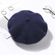 Load image into Gallery viewer, 100% Pure Wool Felt Beret Women Fashion British Style Girls Beret Hat